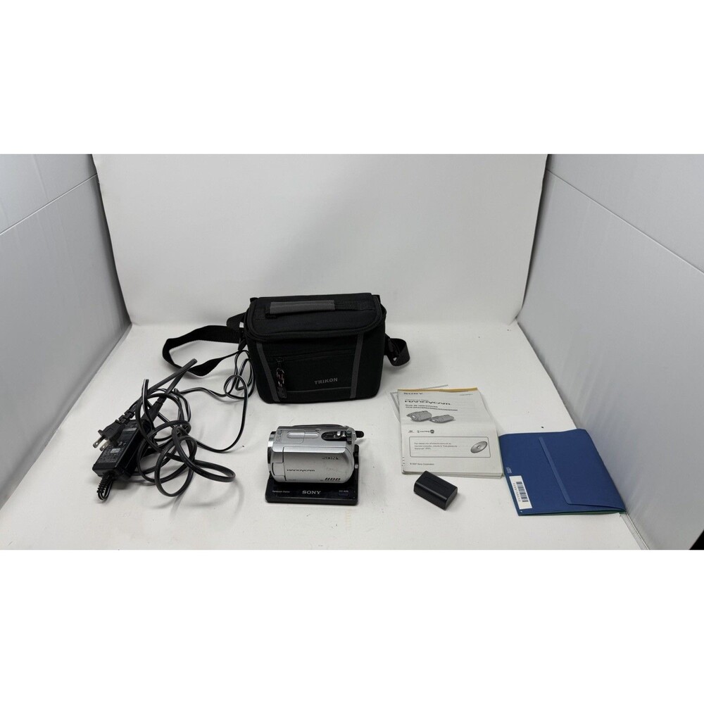 Sony Handycam DCR-SR42 30GB HDD Camcorder Digital Video Camera Recorder